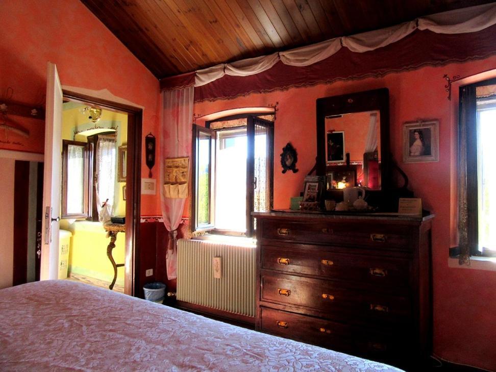 Art B&B La Casa Del Pittore Revine Lago Exterior foto